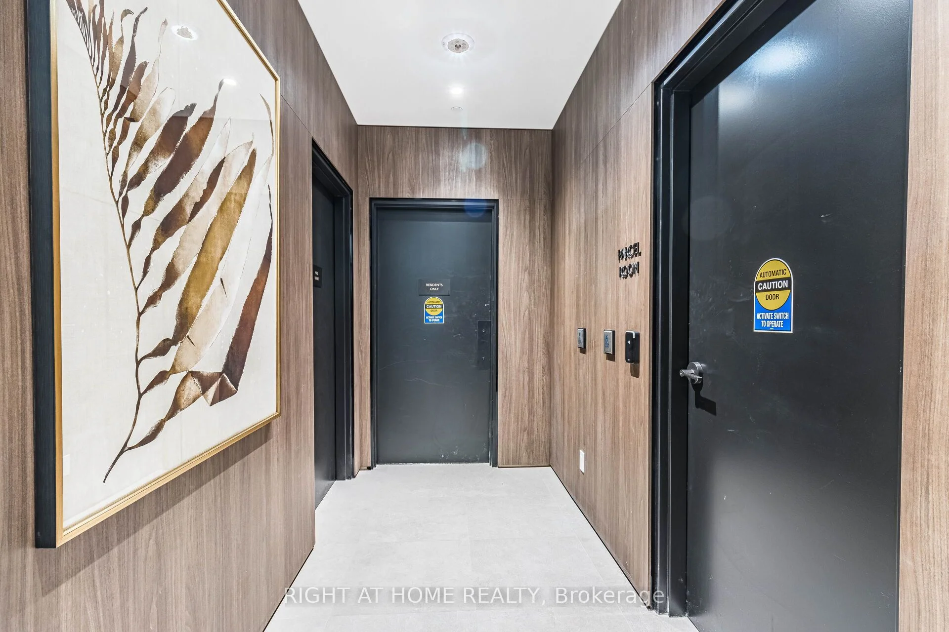 2501 Saw Whet Boulevard 106, Oakville, ON L6M 5N2