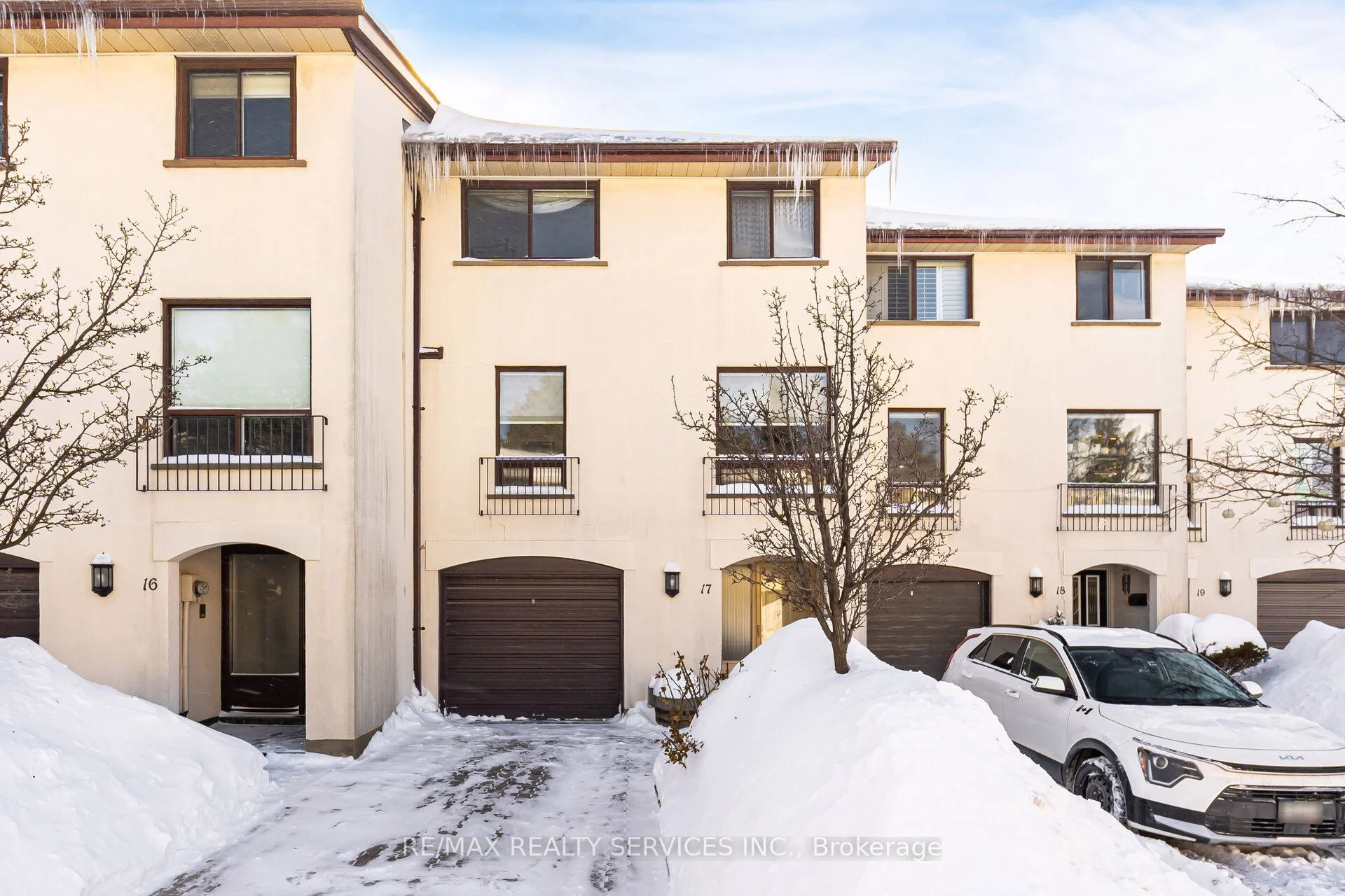 Condo Townhouse in Mississauga