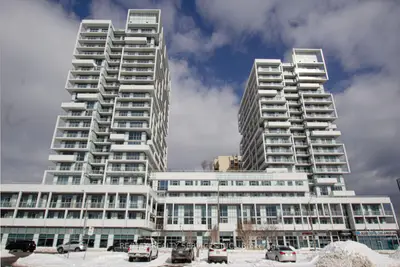 Condo Apartment in Burlington
