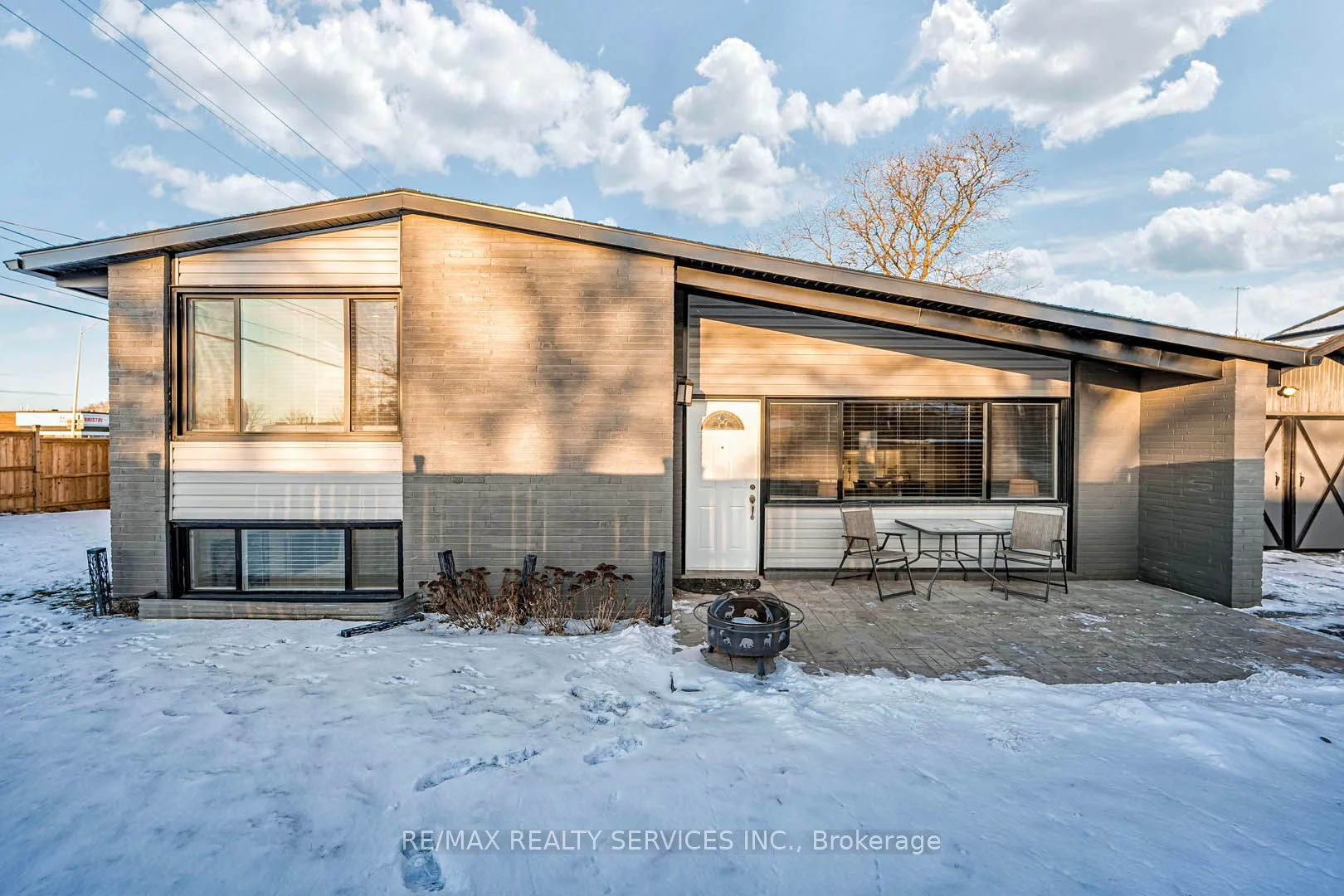 Detached in Milton