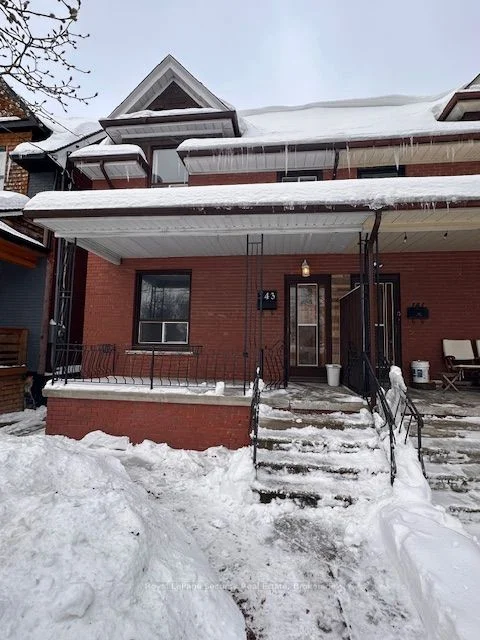 143 Westmoreland Avenue, Toronto W02, On M6h 3a1