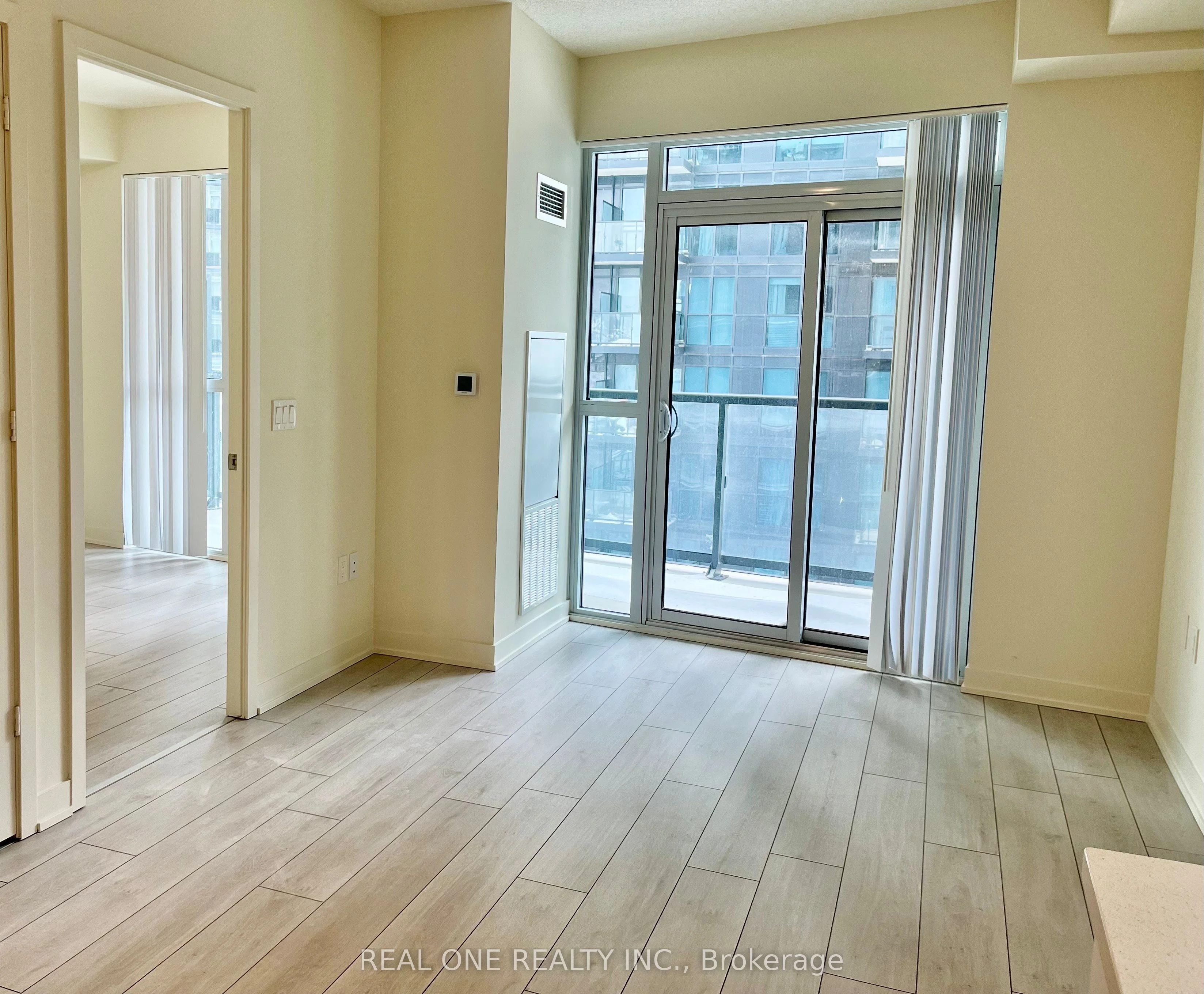38 Annie Craig Drive 703, Toronto W06, ON M8V 0G9