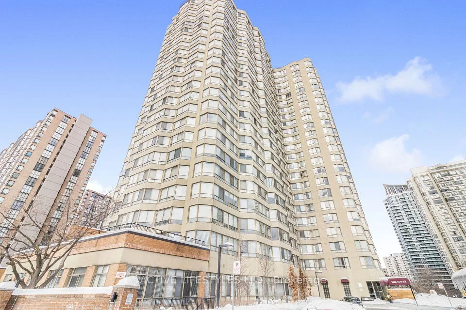 3605 Kariya Drive 802, Mississauga, ON L5B 3J4