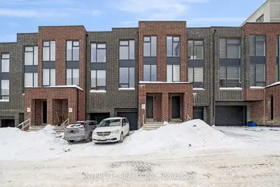 Att/Row/Townhouse in Caledon