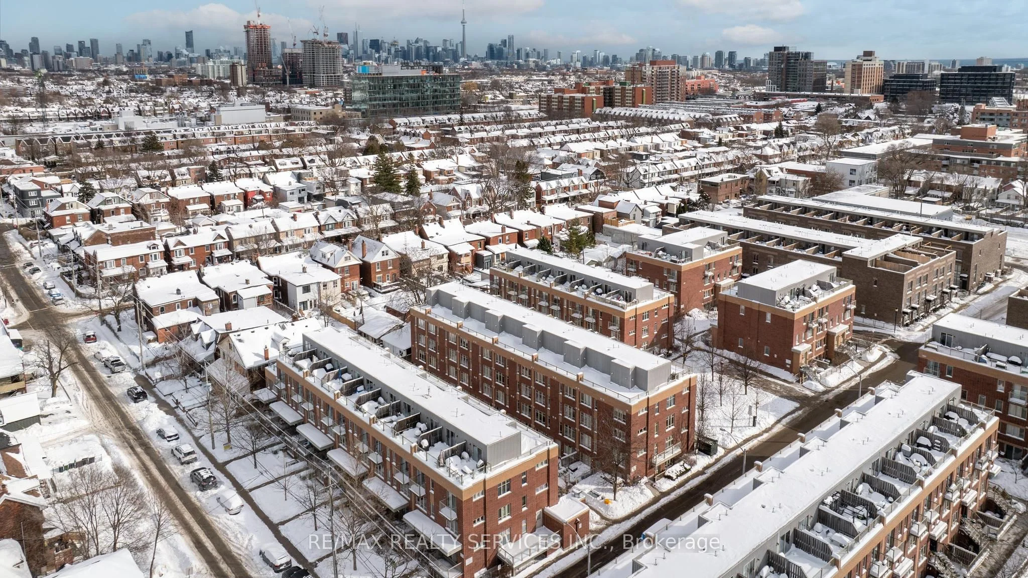 Condo Townhouse in Toronto