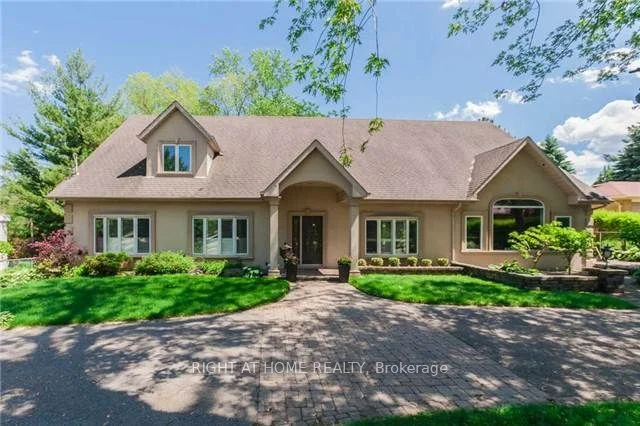 158 Pinetree Way, Mississauga, On L5g 2r2