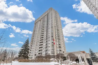 Condo Apartment in Toronto