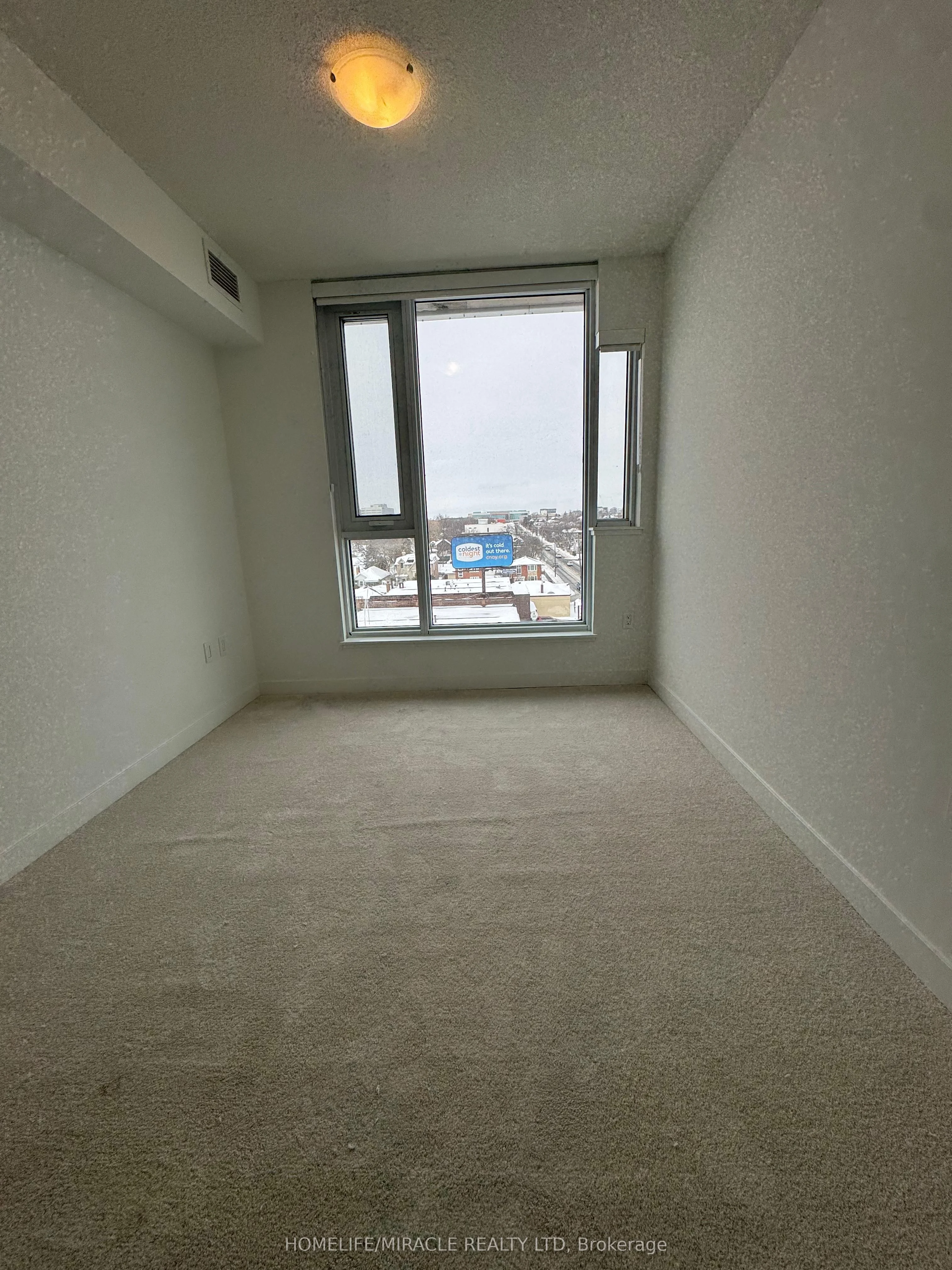 556 Marlee Avenue 621, Toronto W04, ON M6B 0B1