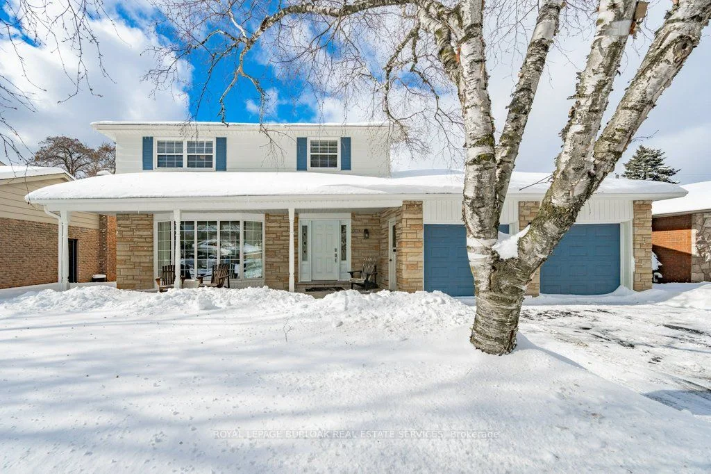 Detached in Burlington