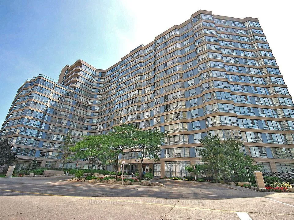 250 Webb Drive 1616, Mississauga, ON L5B 3Z4