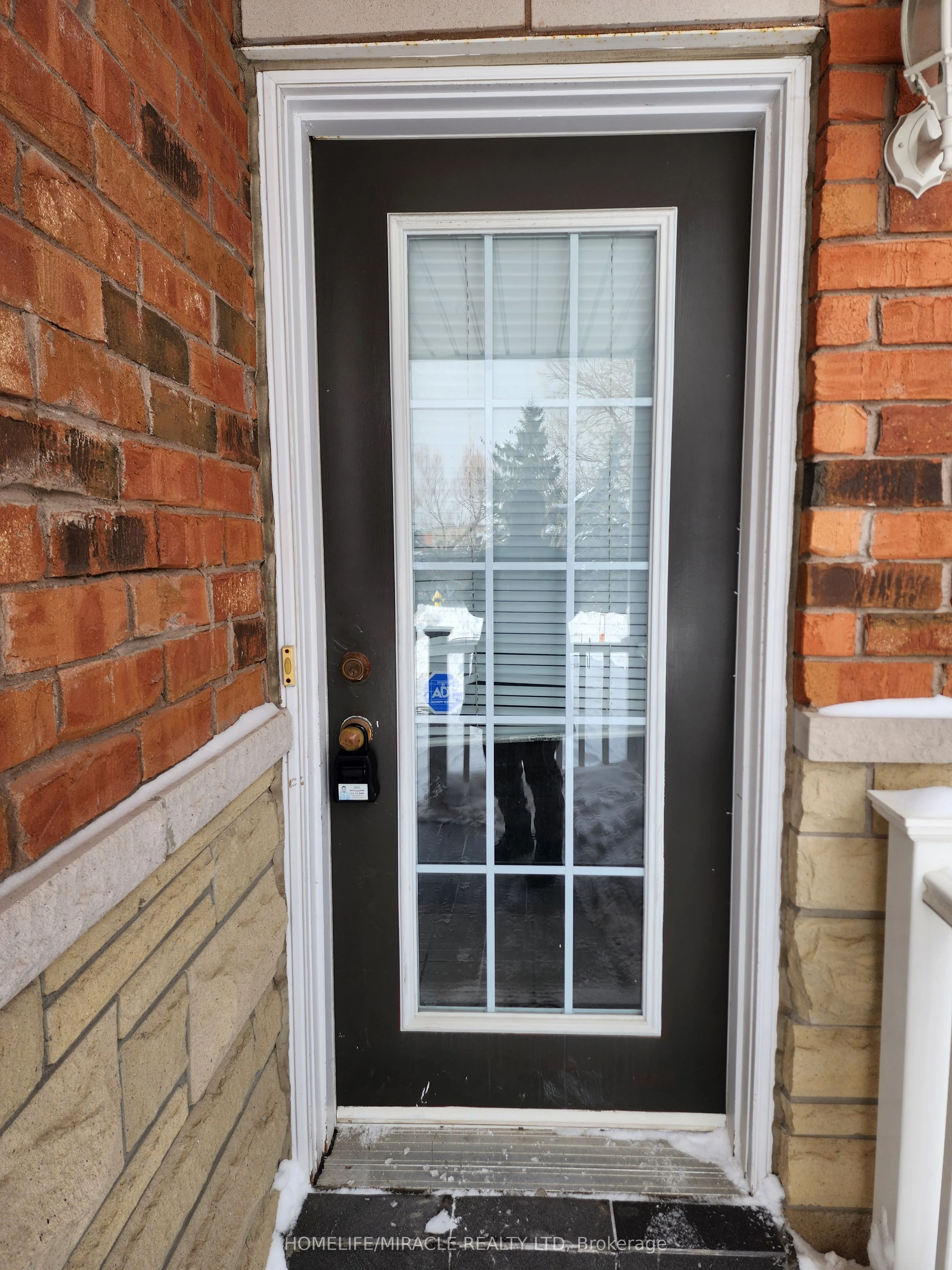 95 San Gabriele Place, Toronto W05, On M9l 3a5