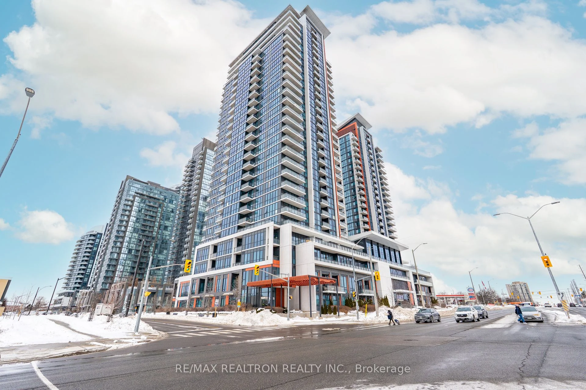 55 Eglinton Avenue W 1001, Mississauga, On L5r 0e4