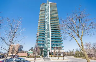 Condo Apartment in Brampton