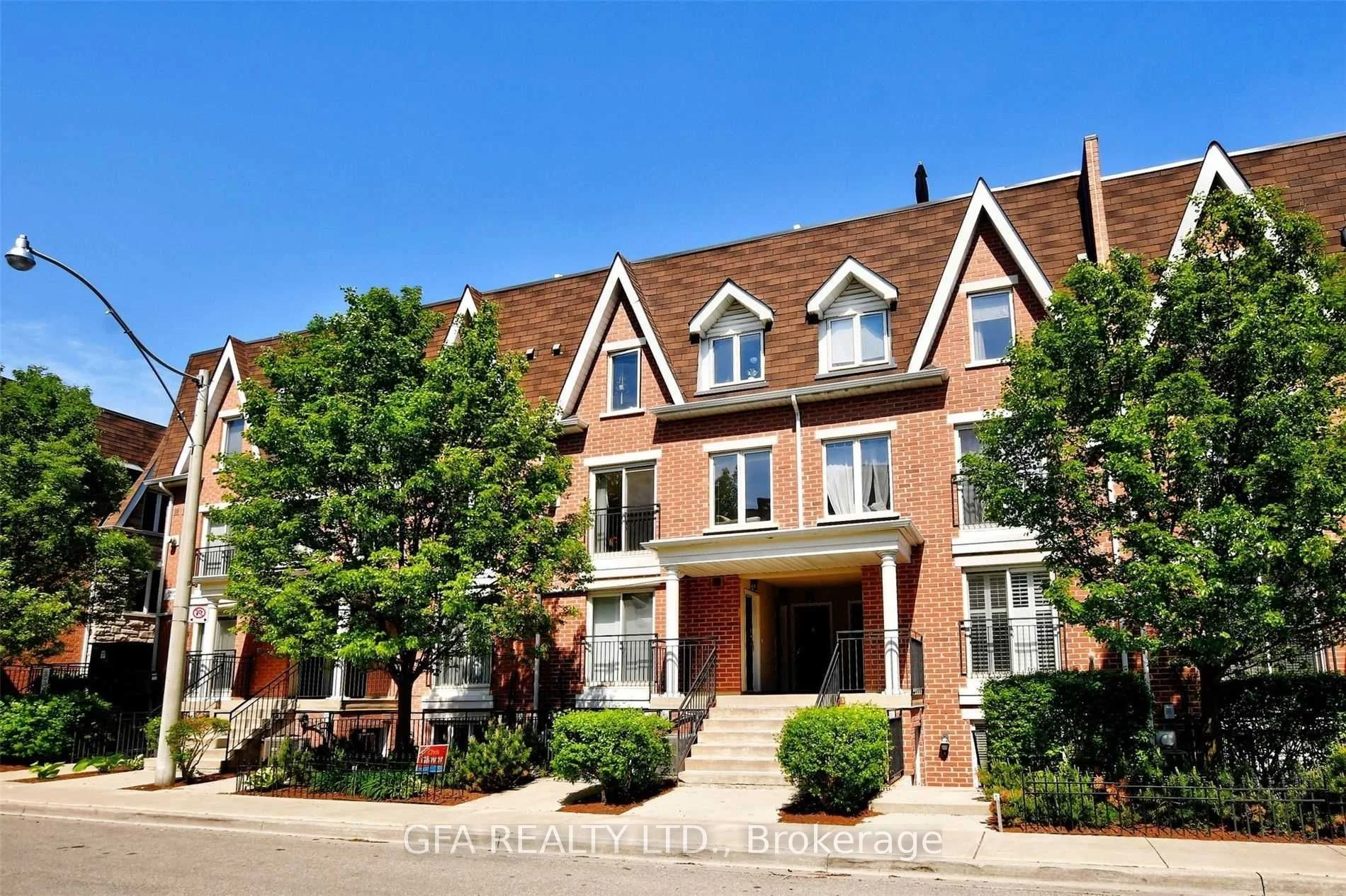 15 Laidlaw Street 618, Toronto W01, On M6k 1x3