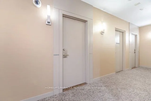 330 Burnhamthorpe Road W 208, Mississauga, ON L5B 0E1