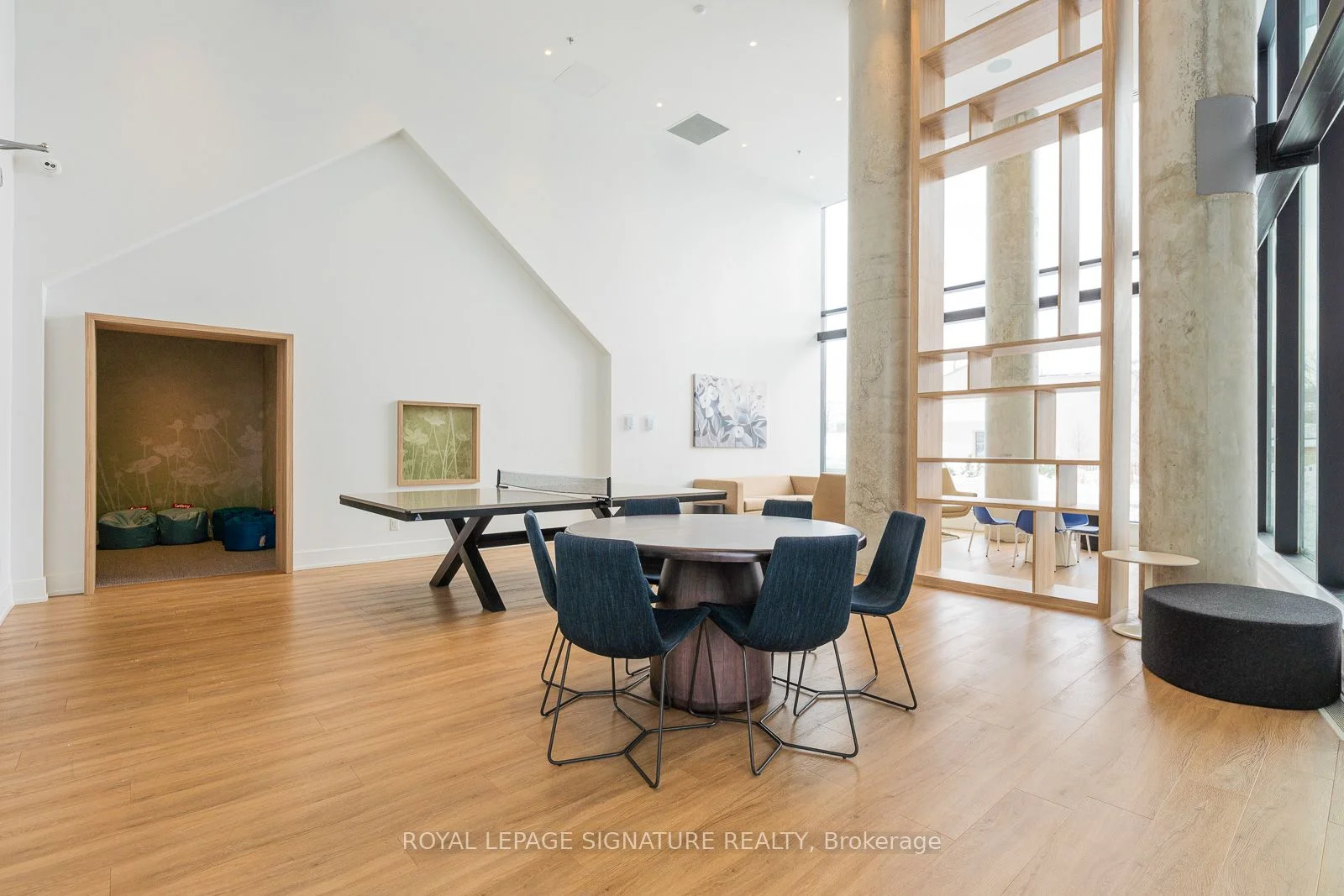 3100 Keele Street 1112, Toronto W05, ON M3M 0E1