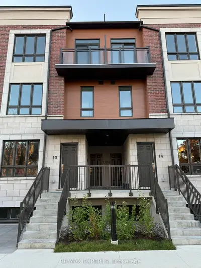 4015 Hickory Drive 12, Mississauga, On M4w 1l1