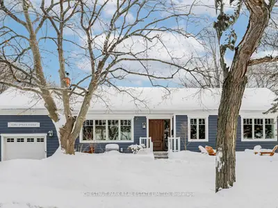 Detached in Burlington