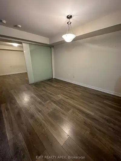 2355 Sheppard Avenue 203, Toronto W05, On M9m 0e7