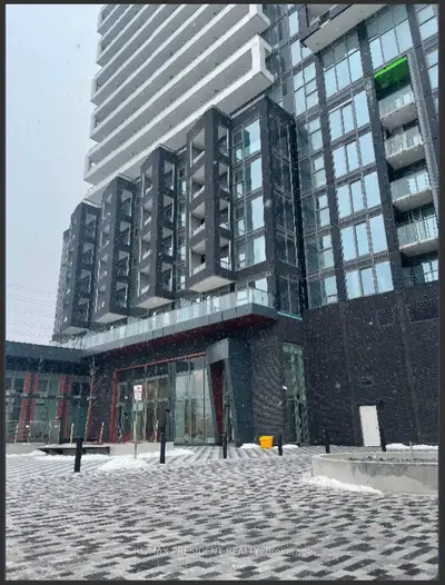 Condo Apartment in Brampton