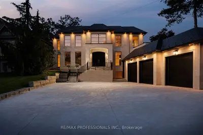 Detached in Toronto