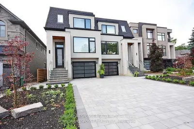 Semi-Detached in Mississauga