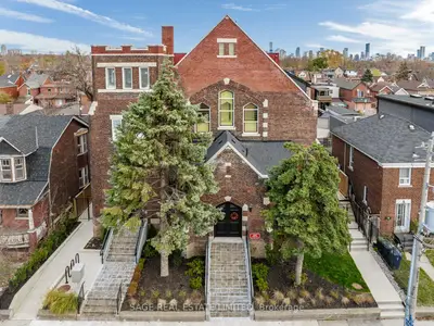1183 Dufferin Street 113, Toronto W02, On M6h 4b7