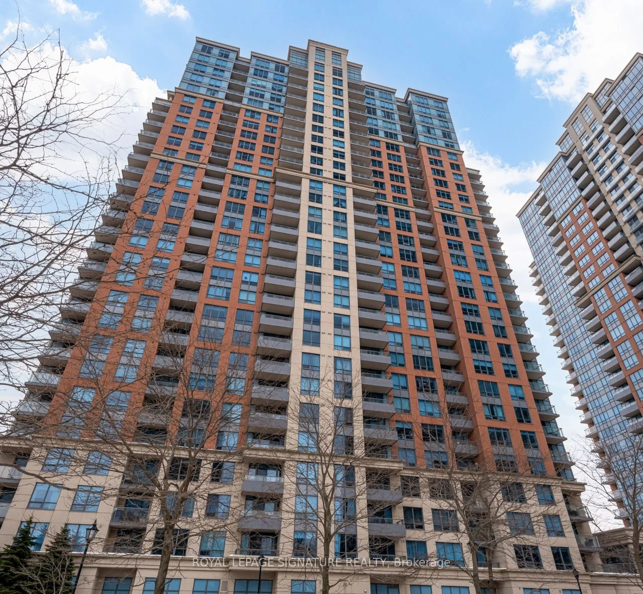Condo Apartment in Toronto