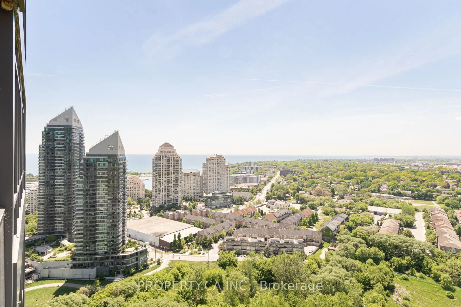 36 Park Lawn Road 2704, Toronto W06, On M8v 0e5
