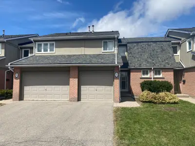 #75 3079 Fifth Line, Mississauga, On, L5l 3t1