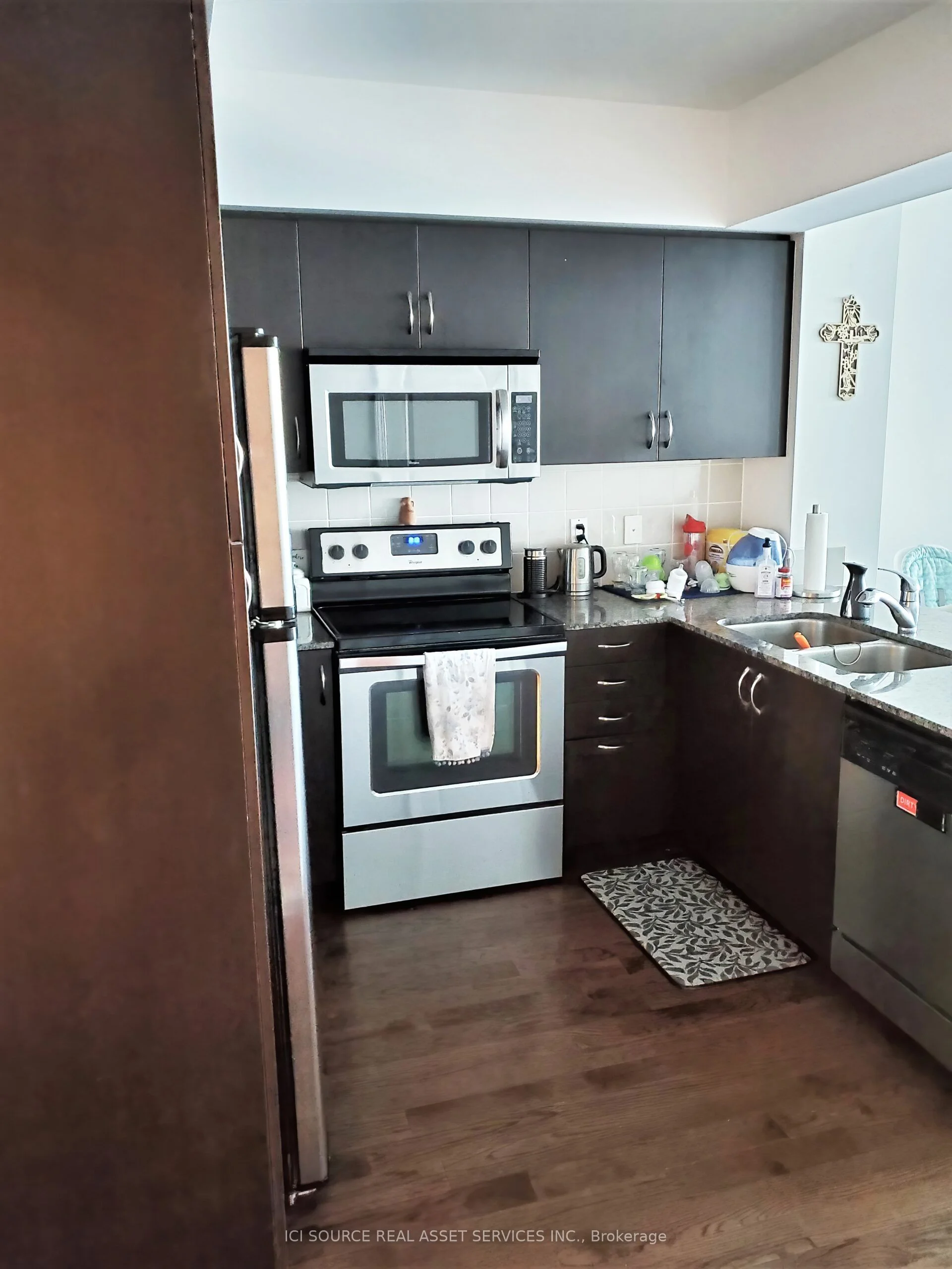 2230 Lake Shore Boulevard W 3401, Toronto W06, ON M8V 0B2