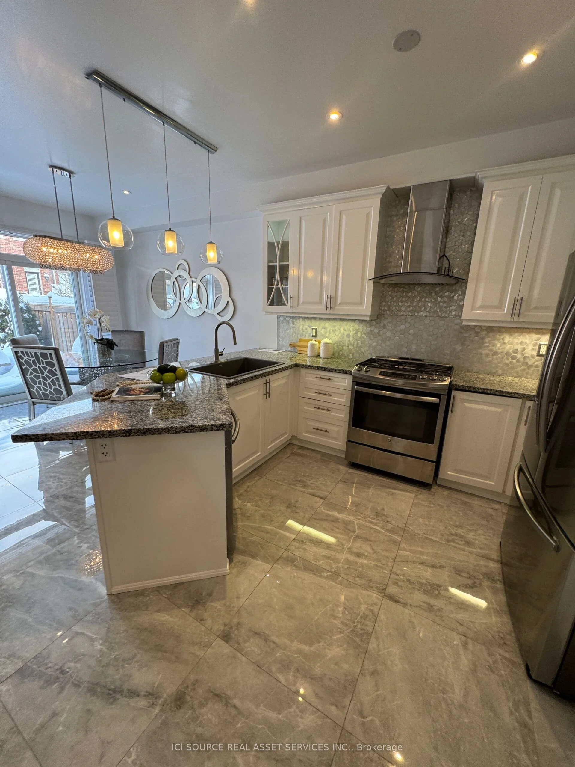 2451 Pine Glen Road, Oakville, On L6m 0r6