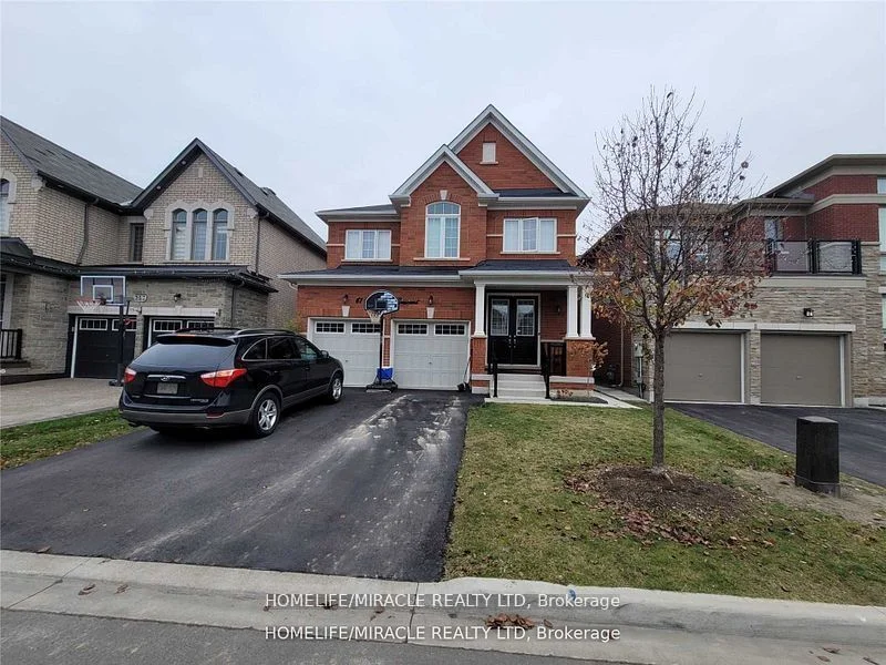 Detached in Brampton