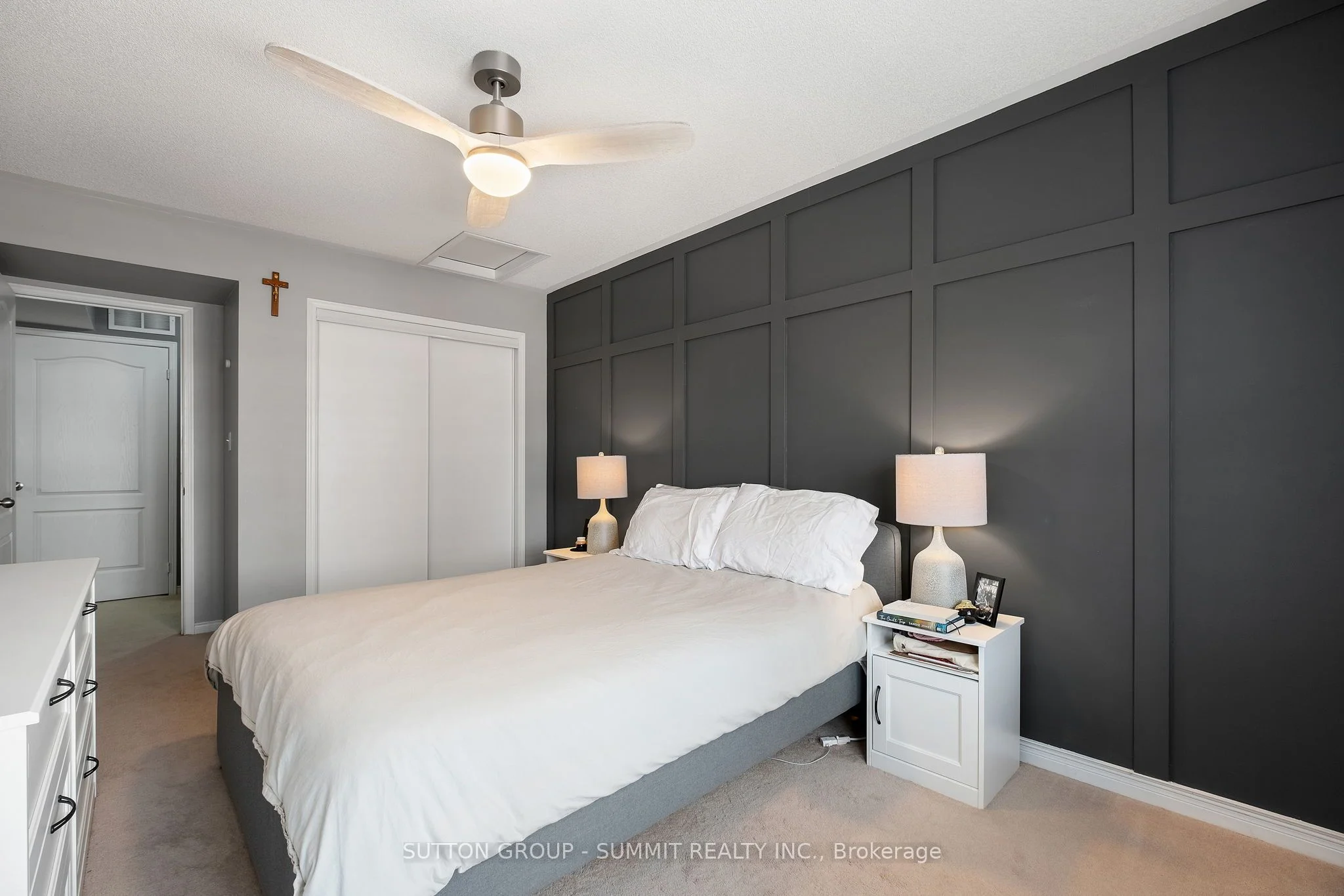 35 Hays Boulevard 14, Oakville, ON L6H 0J1