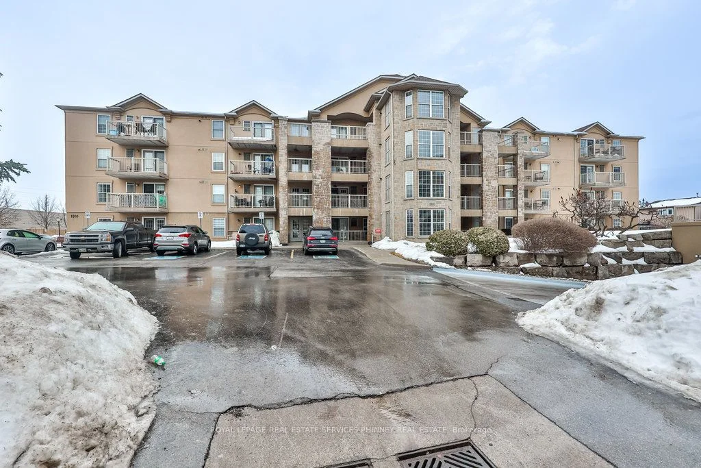 #102 1810 Walkers Line, Burlington, On, L7m 4v3