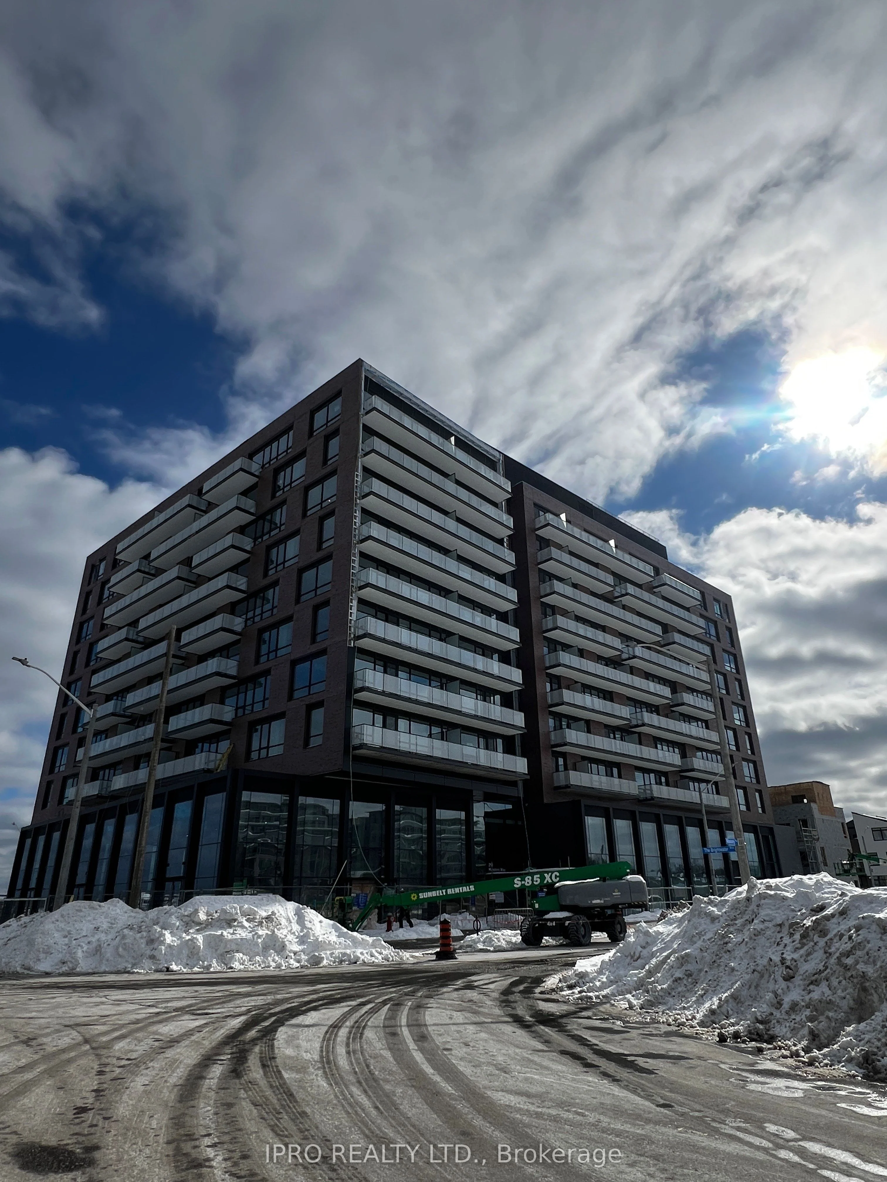 251 Masonry Way 507, Mississauga, On L5h 0b3