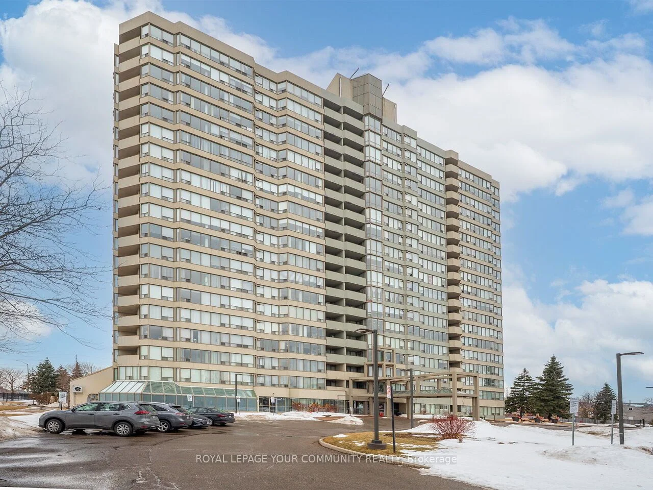 Condo Apartment in Mississauga