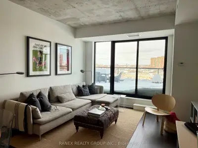 2720 Dundas Street W 614, Toronto W02, On M6p 1y2