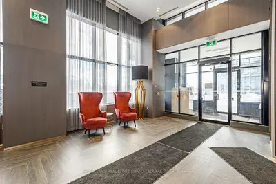 395 Dundas Street W 820, Oakville, On L6m 4m2
