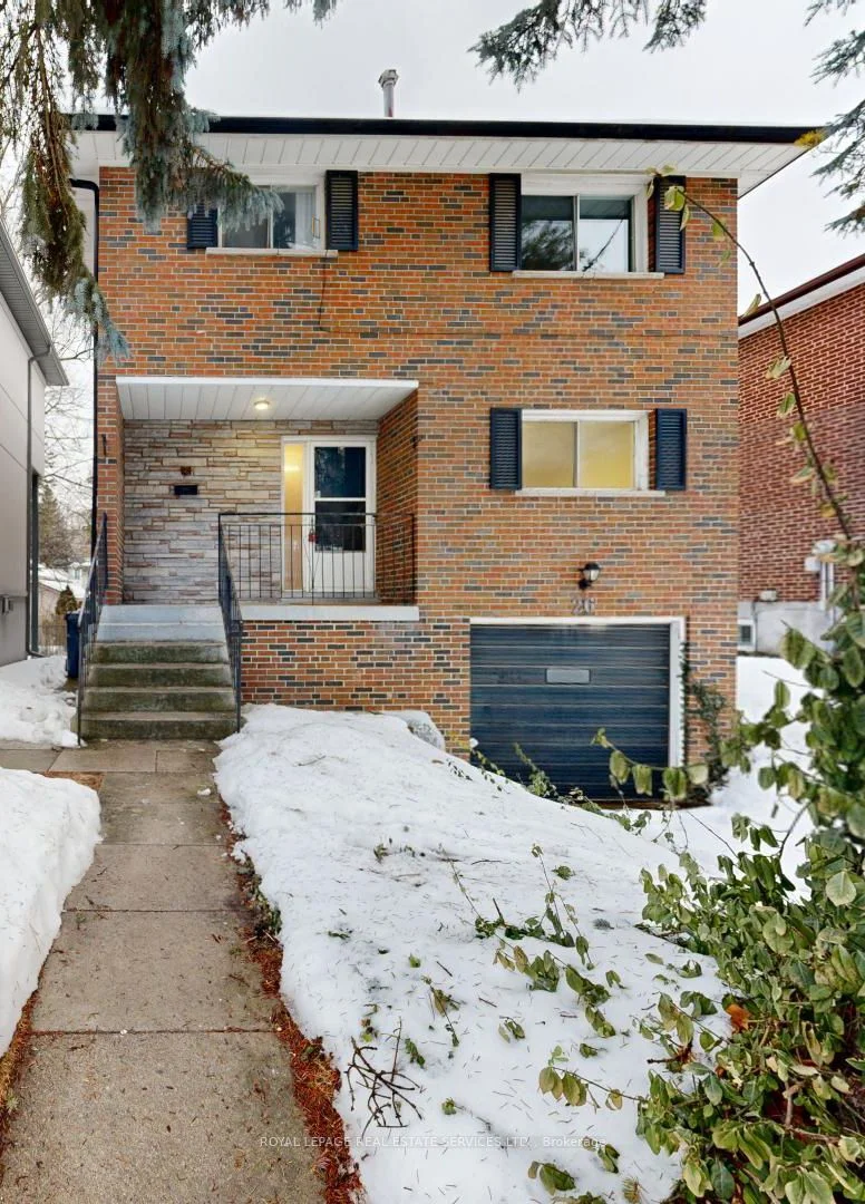 Detached in Toronto