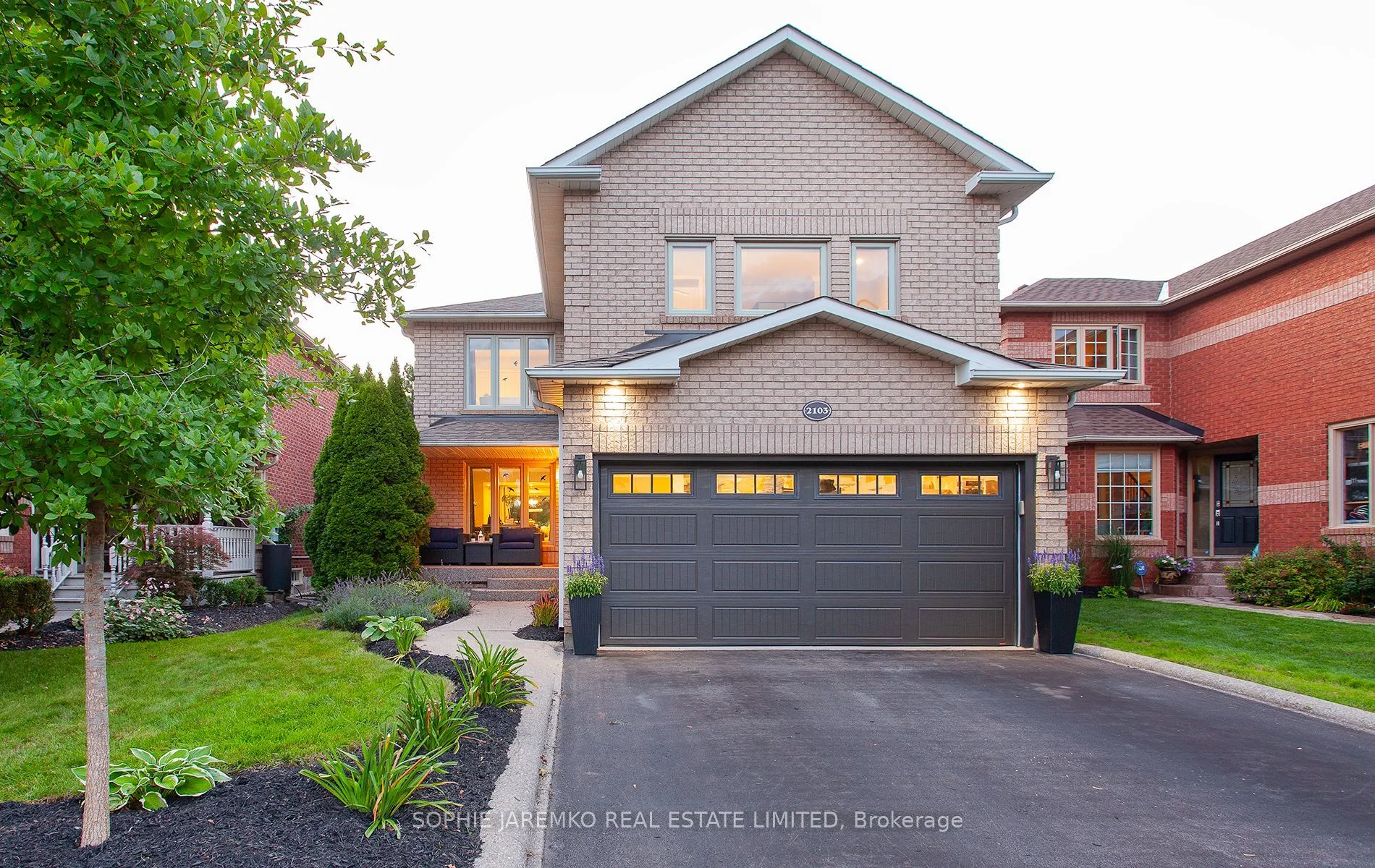 Detached in Oakville