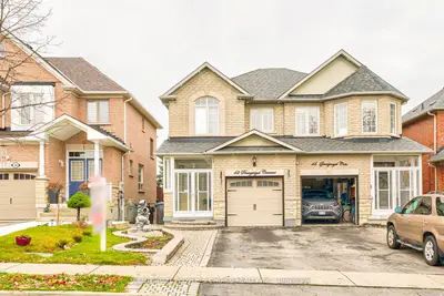 Semi-Detached in Brampton