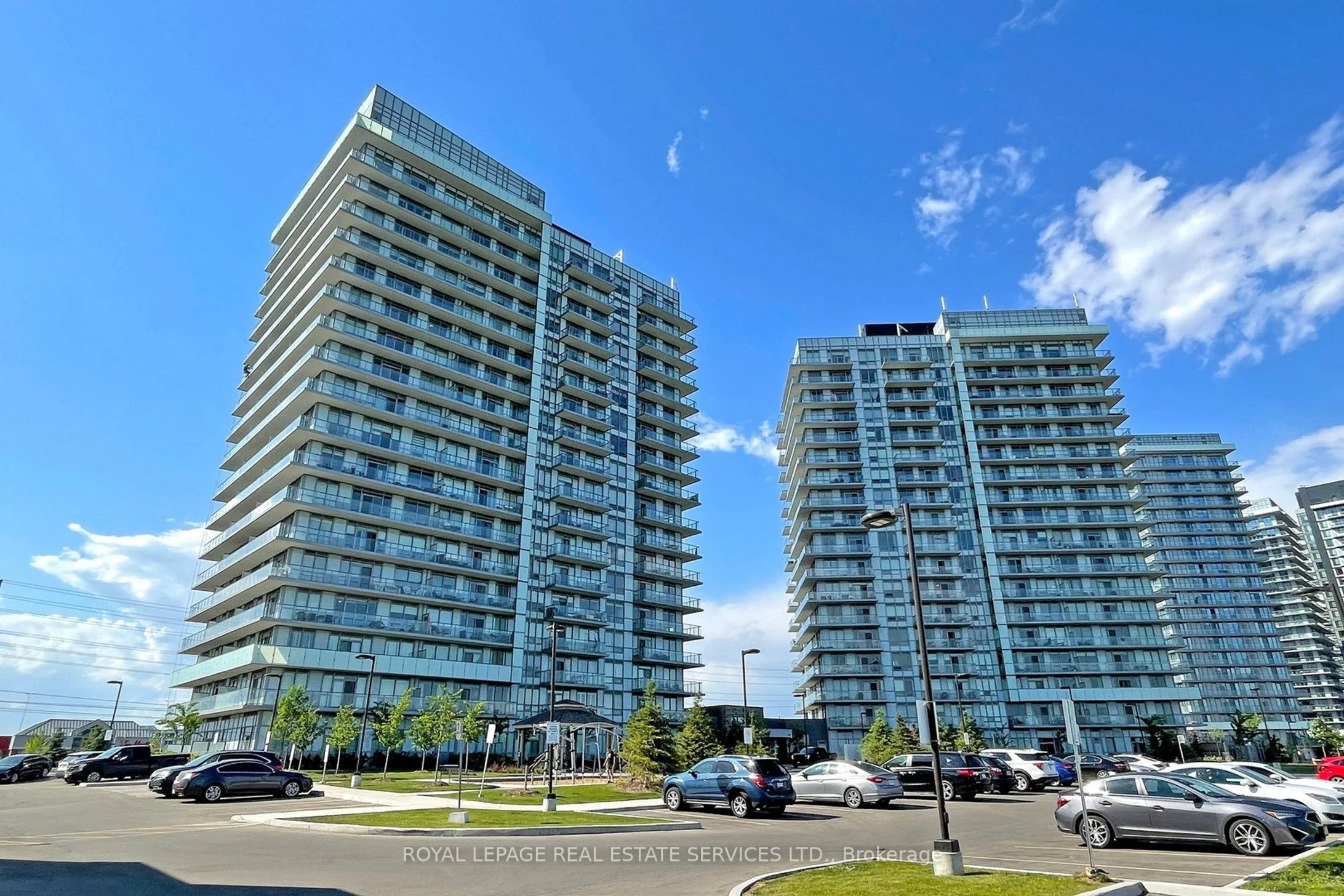 Condo Apartment in Mississauga