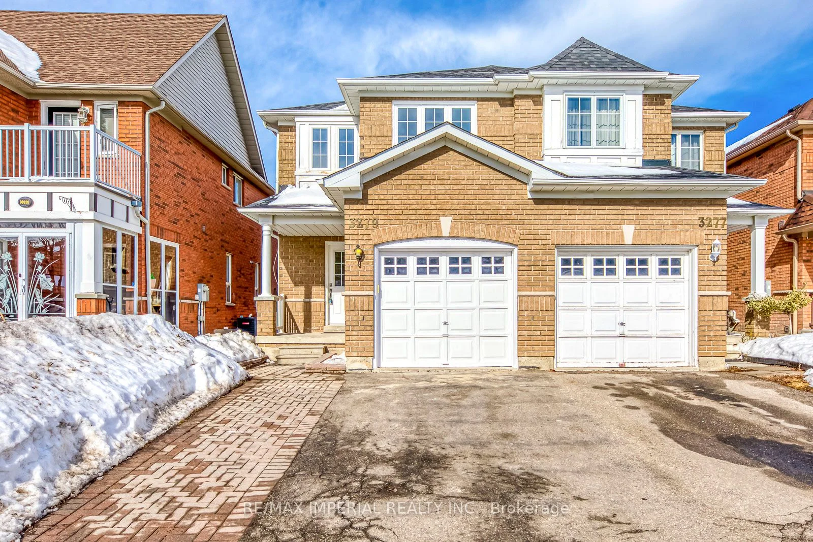 Semi-Detached in Mississauga