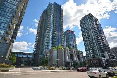 Condo Apartment in Mississauga