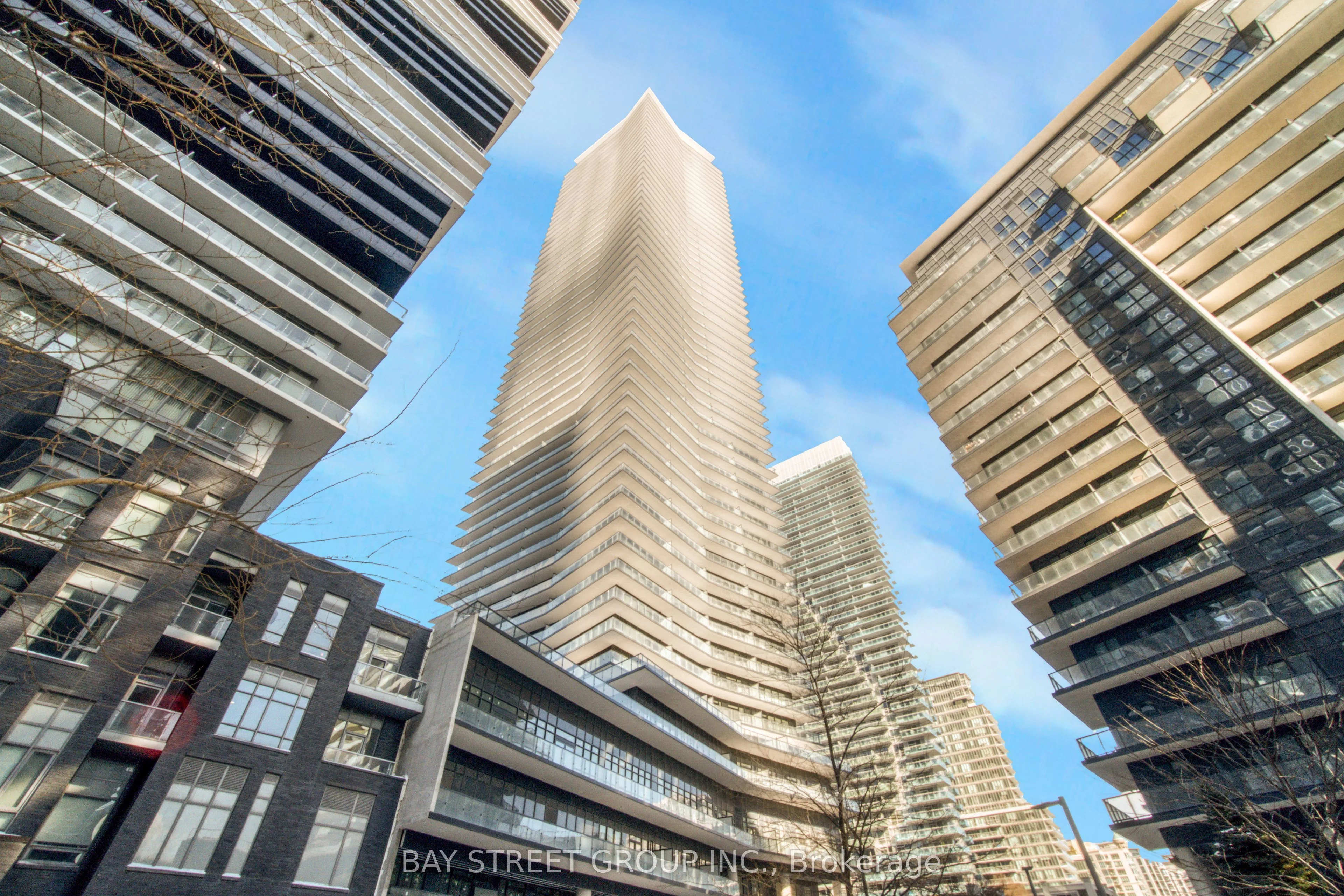 38 Annie Craig Drive S 1407, Toronto W06, On M8v 0g9
