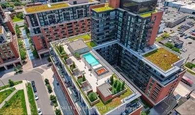 Condo Apartment in Toronto