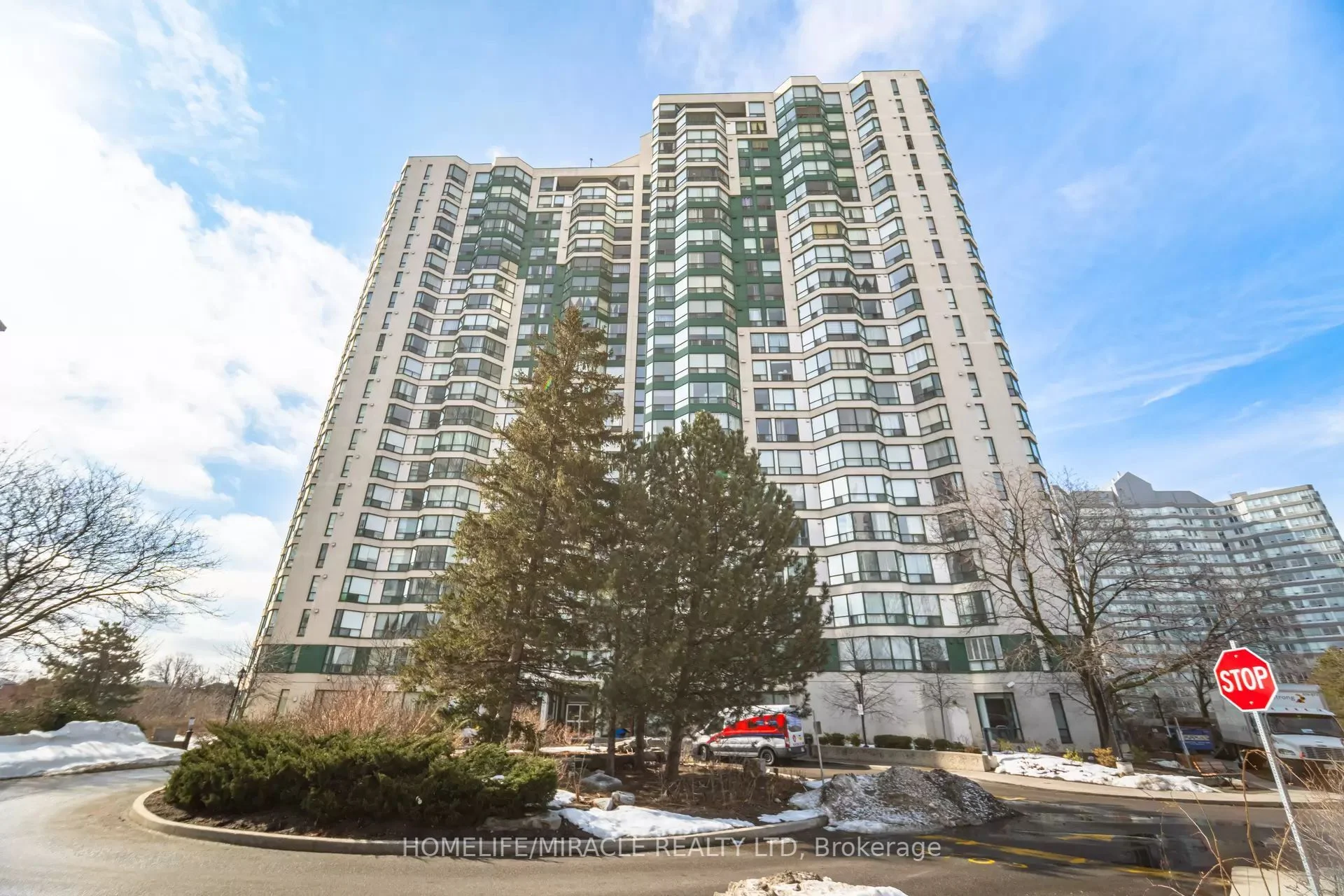 Condo Apartment in Mississauga