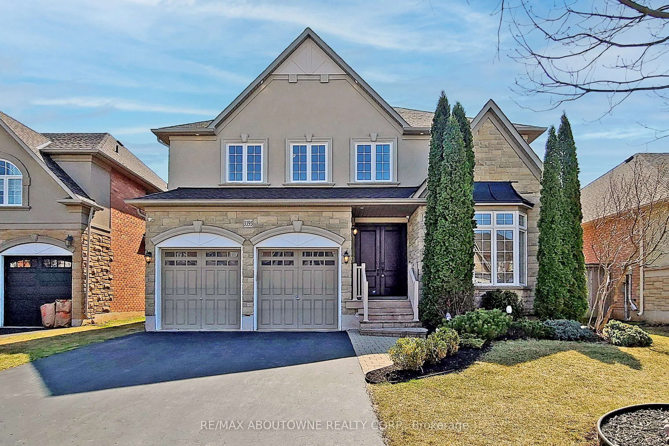 Detached in Oakville