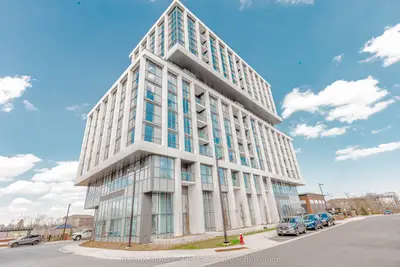 Condo Apartment in Mississauga